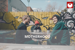 Motherhood, è l’artista con la SOTD di oggi!&nbsp;☕️